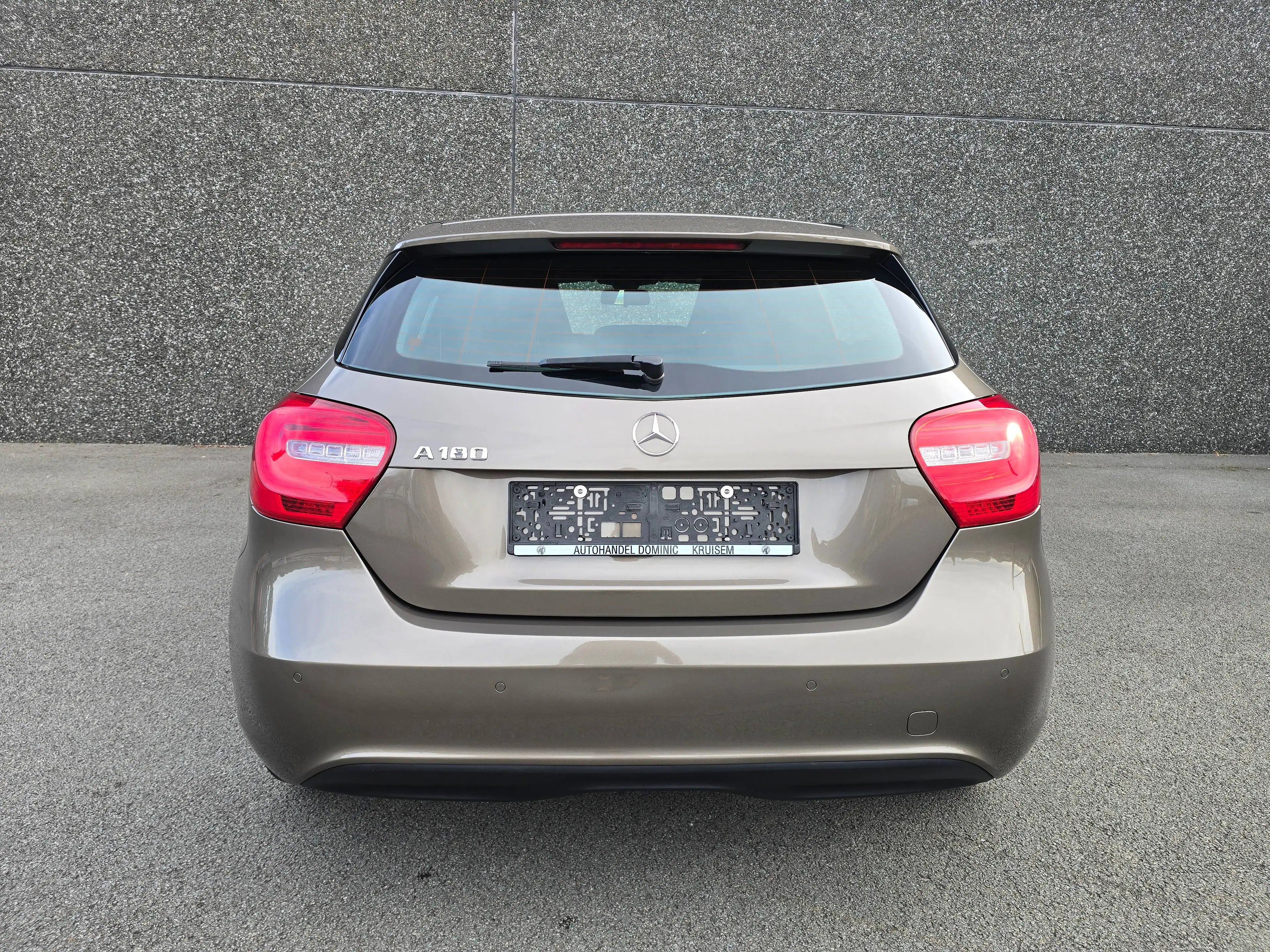 Mercedes-Benz A 180 A 180 BlueEFFICIENCY Avantgarde AIRCO/PDC V+A... — photo 18