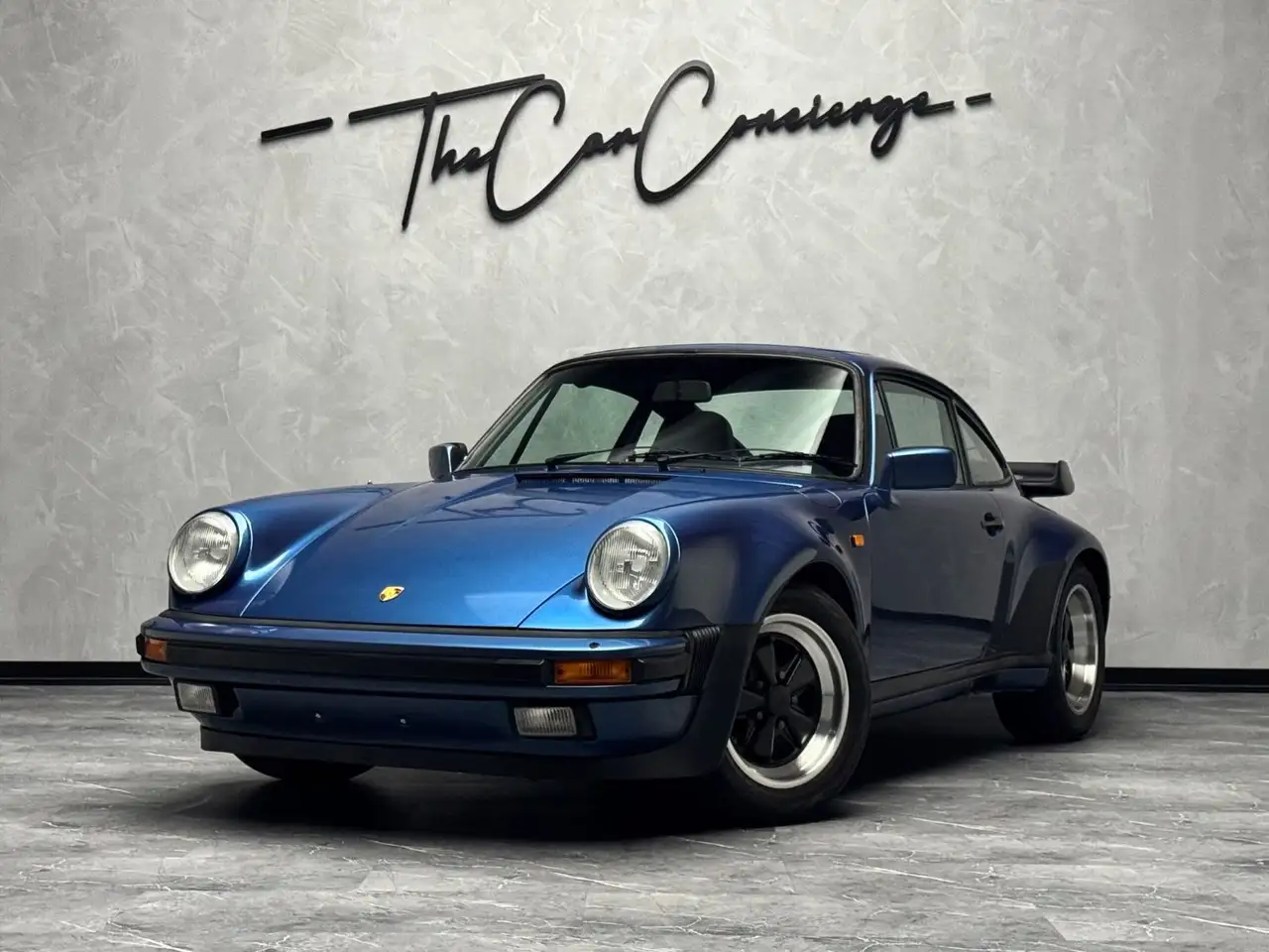 Porsche 930