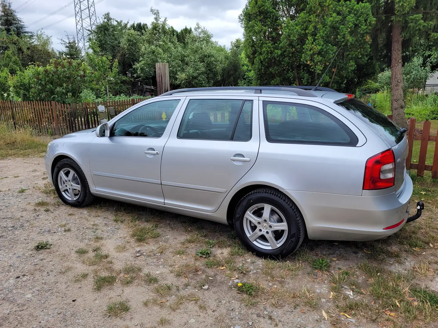 Skoda Octavia Octavia Combi 1.6 Ambiente Silber - 2