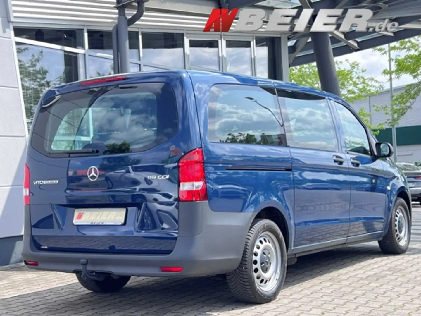 Mercedes-Benz Vito 119 Tourer Klima AHK 2,5*t 9-Sitze Tempomat Allwe Blau - 2