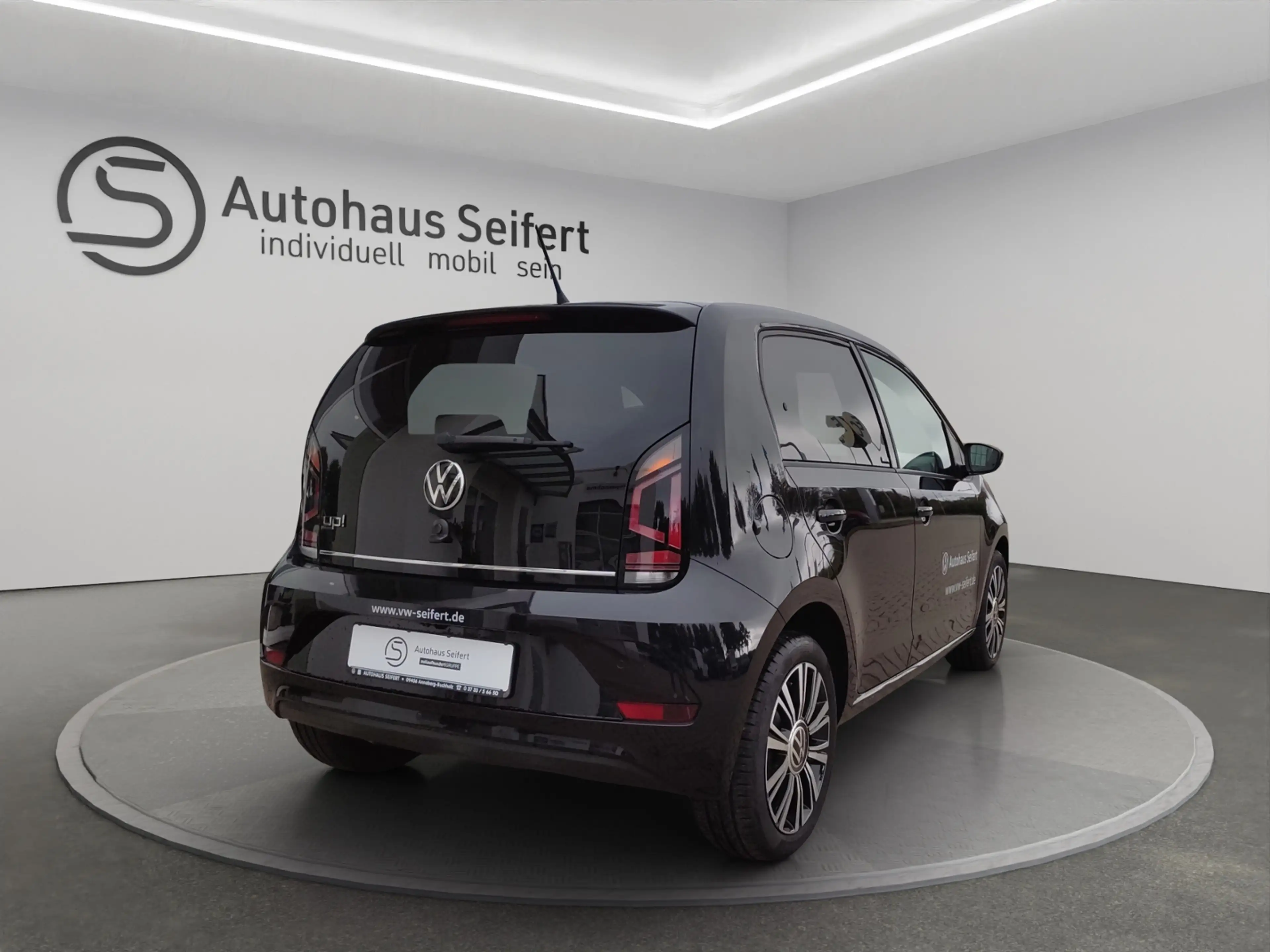 Volkswagen up! "ACTIVE" 1.0 5-Gang — photo 6