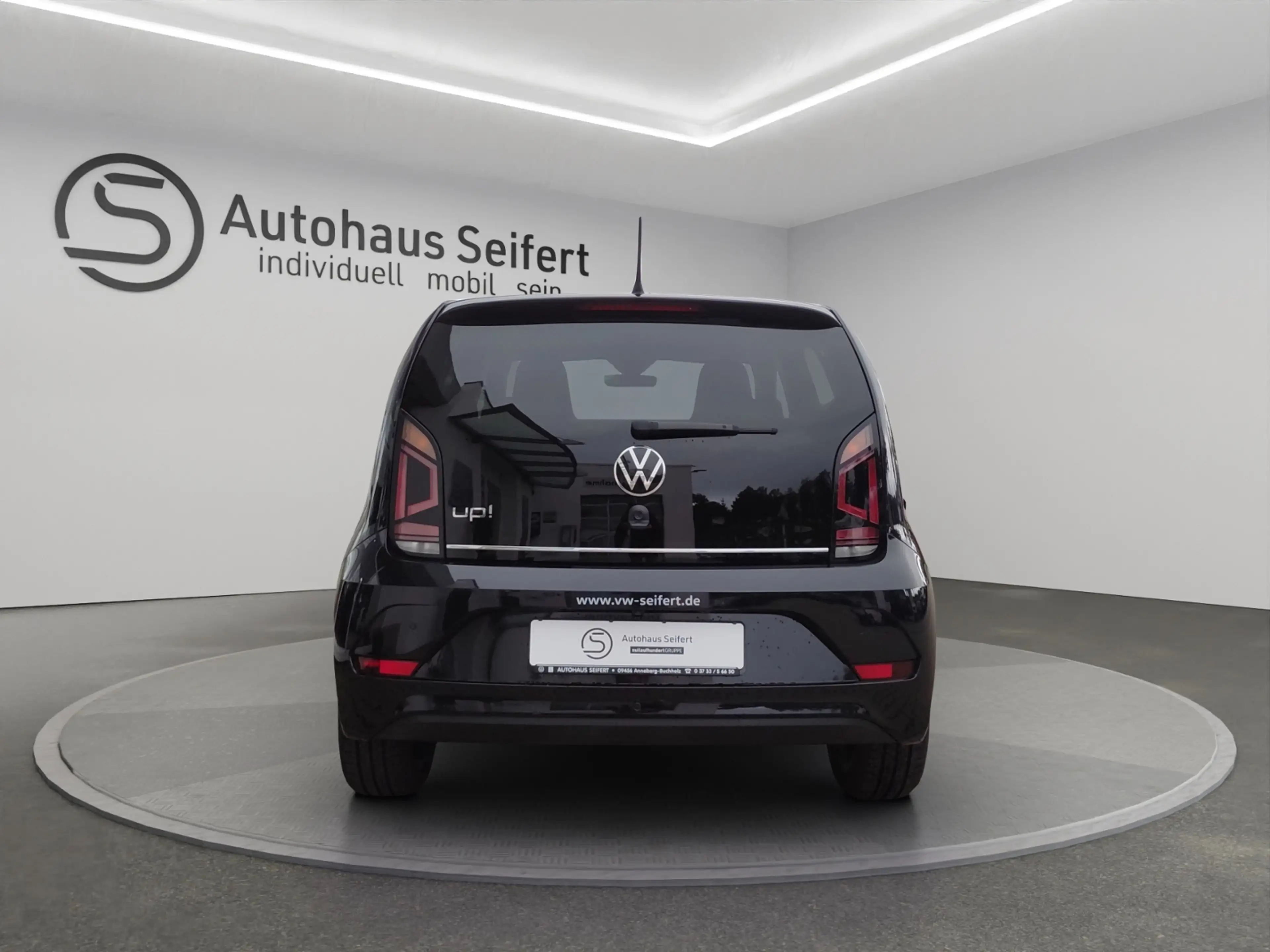 Volkswagen up! "ACTIVE" 1.0 5-Gang — photo 5