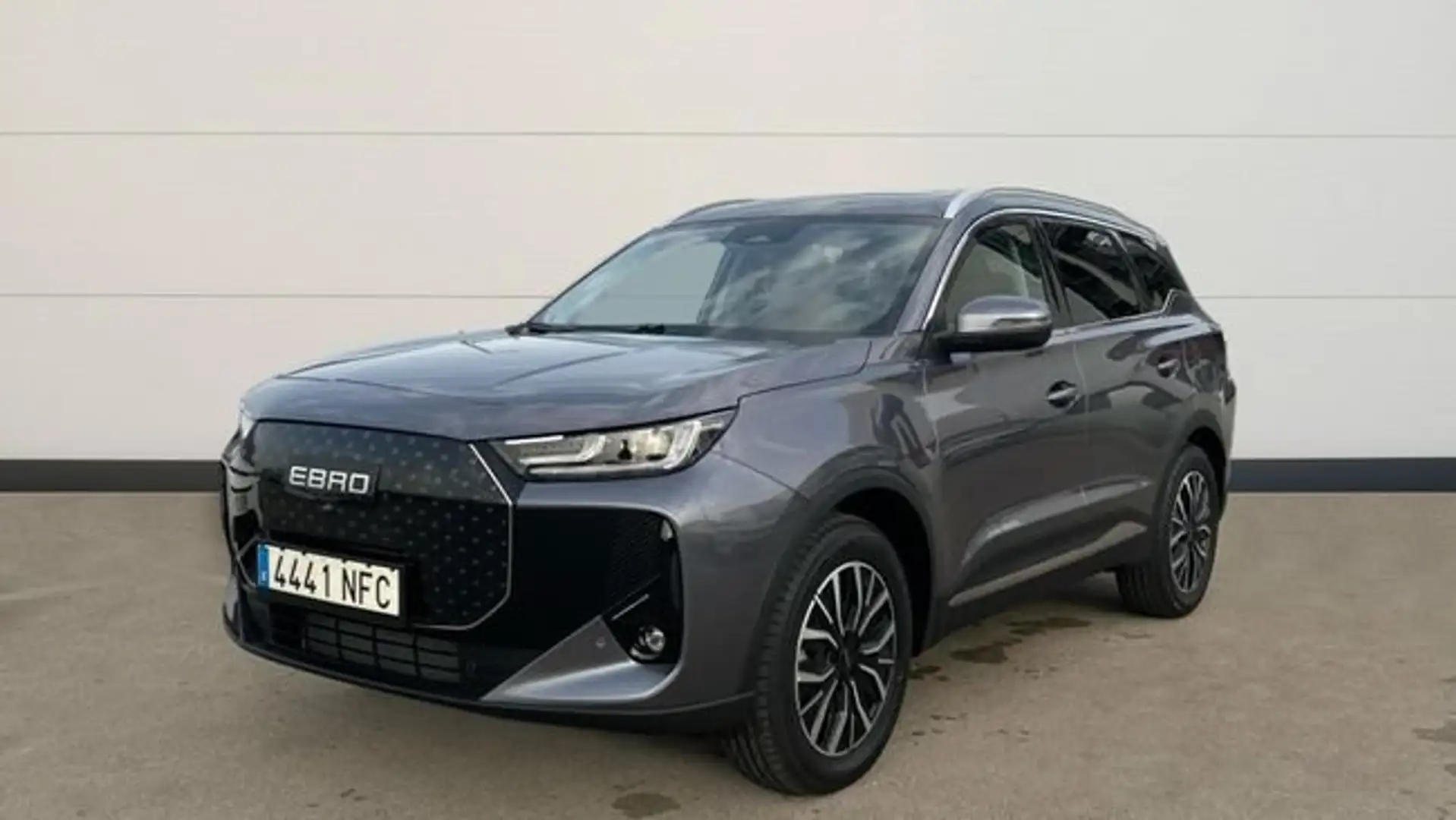 Ebro s700 1.5 TGDI PHEV E-CVT Luxury FWD Grau - 2