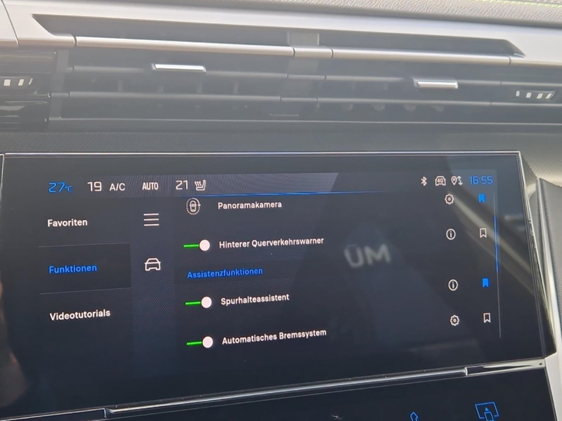 Peugeot 408 Elektromotor 210 GT/LED/NAVI/Kamera/Massage — photo 23