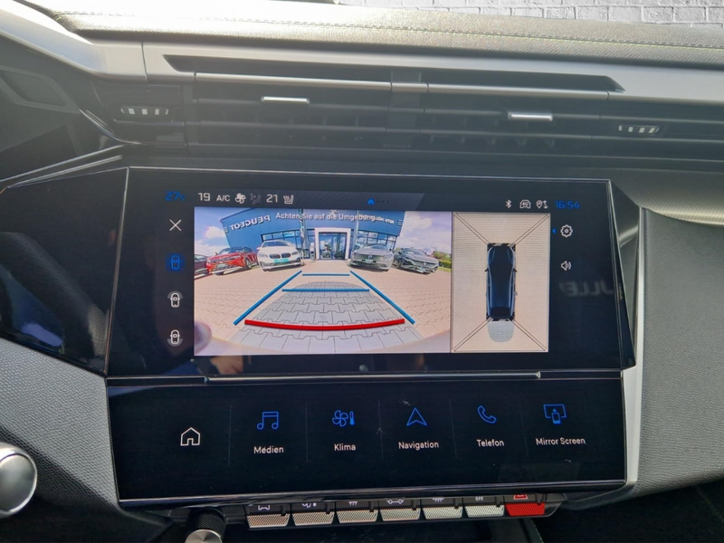 Peugeot 408 Elektromotor 210 GT/LED/NAVI/Kamera/Massage — photo 16