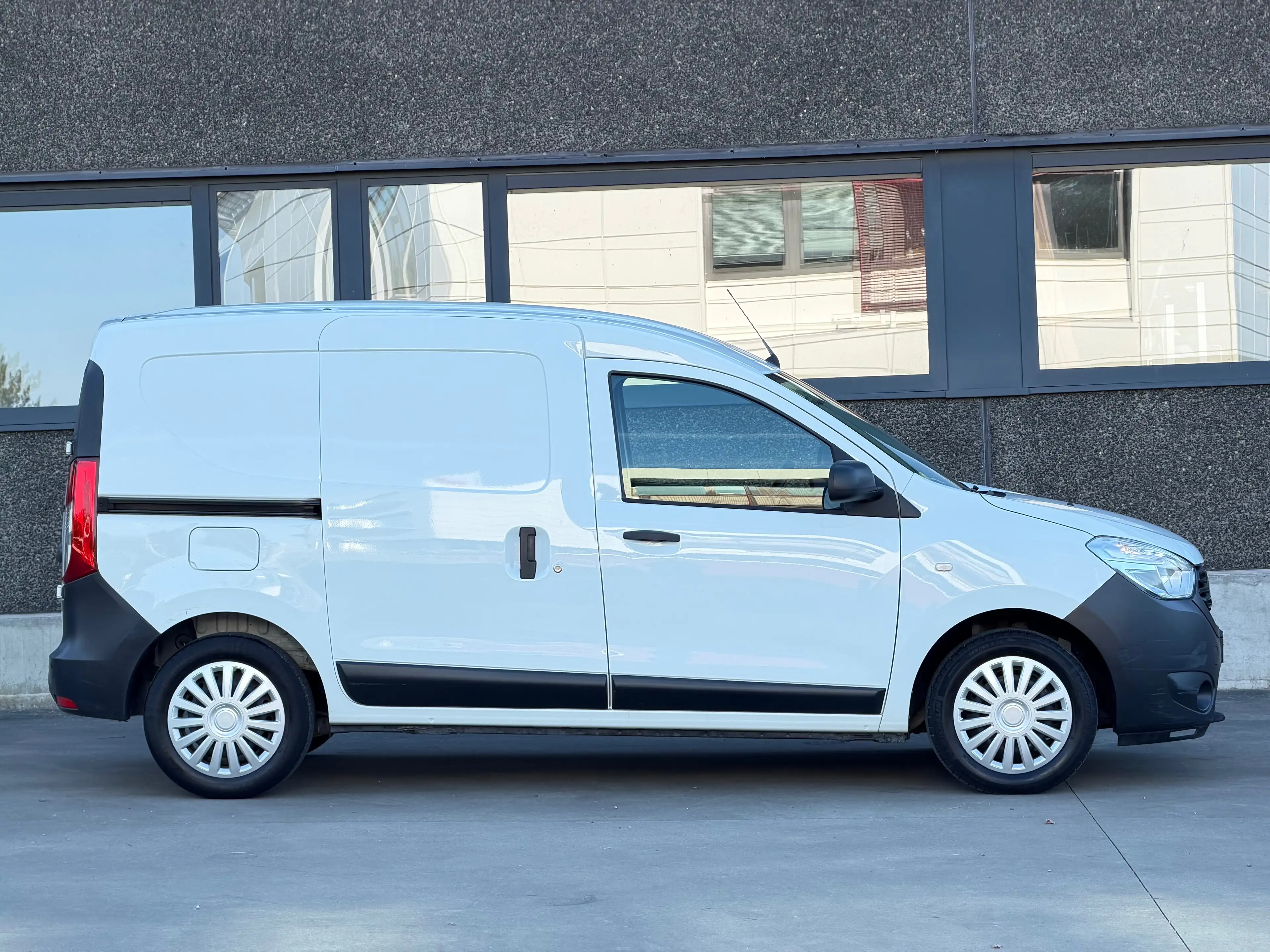 Dacia Dokker * UTILITAIRE * AIRCO * GARANTIE 1AN — photo 3