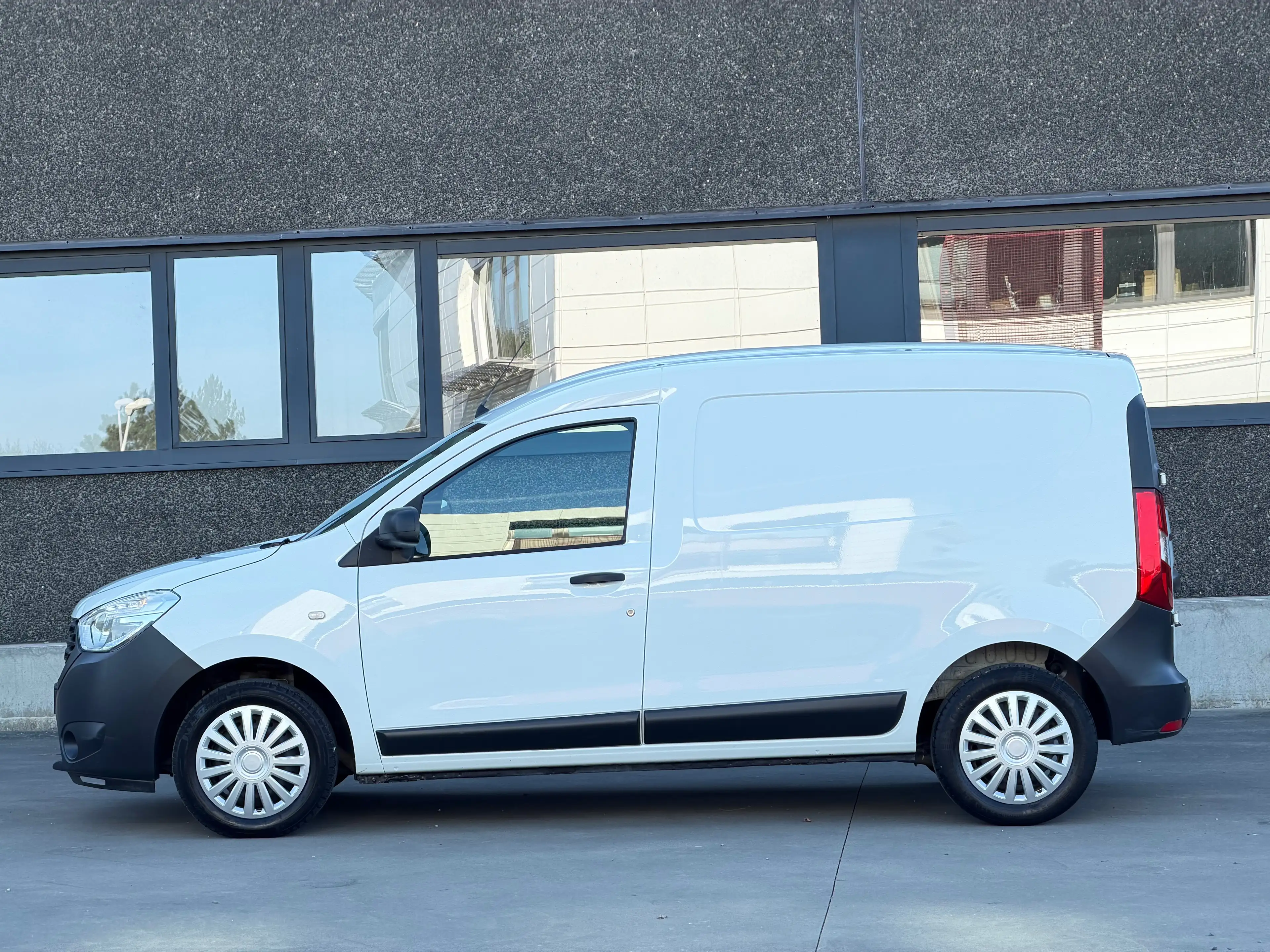 Dacia Dokker * UTILITAIRE * AIRCO * GARANTIE 1AN — photo 4