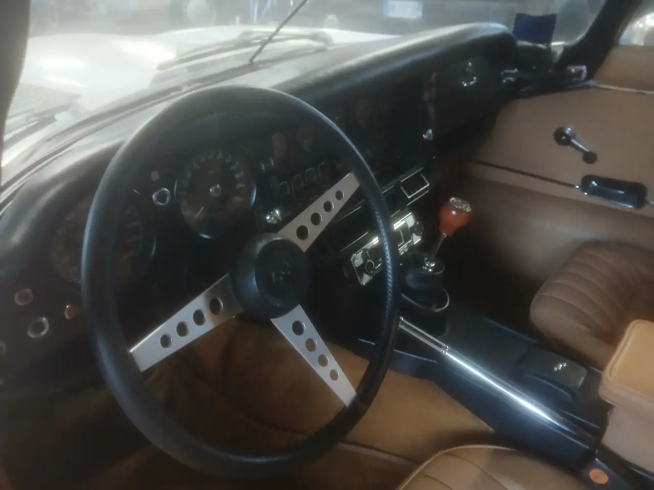 Jaguar E-Type cabrio cambio manuale v 12, foto 7