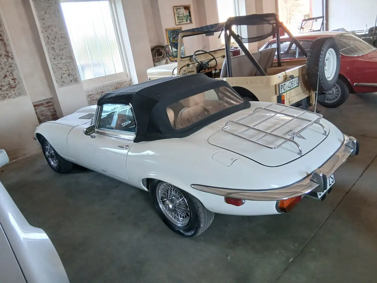 Jaguar E-Type cabrio cambio manuale v 12, foto 9