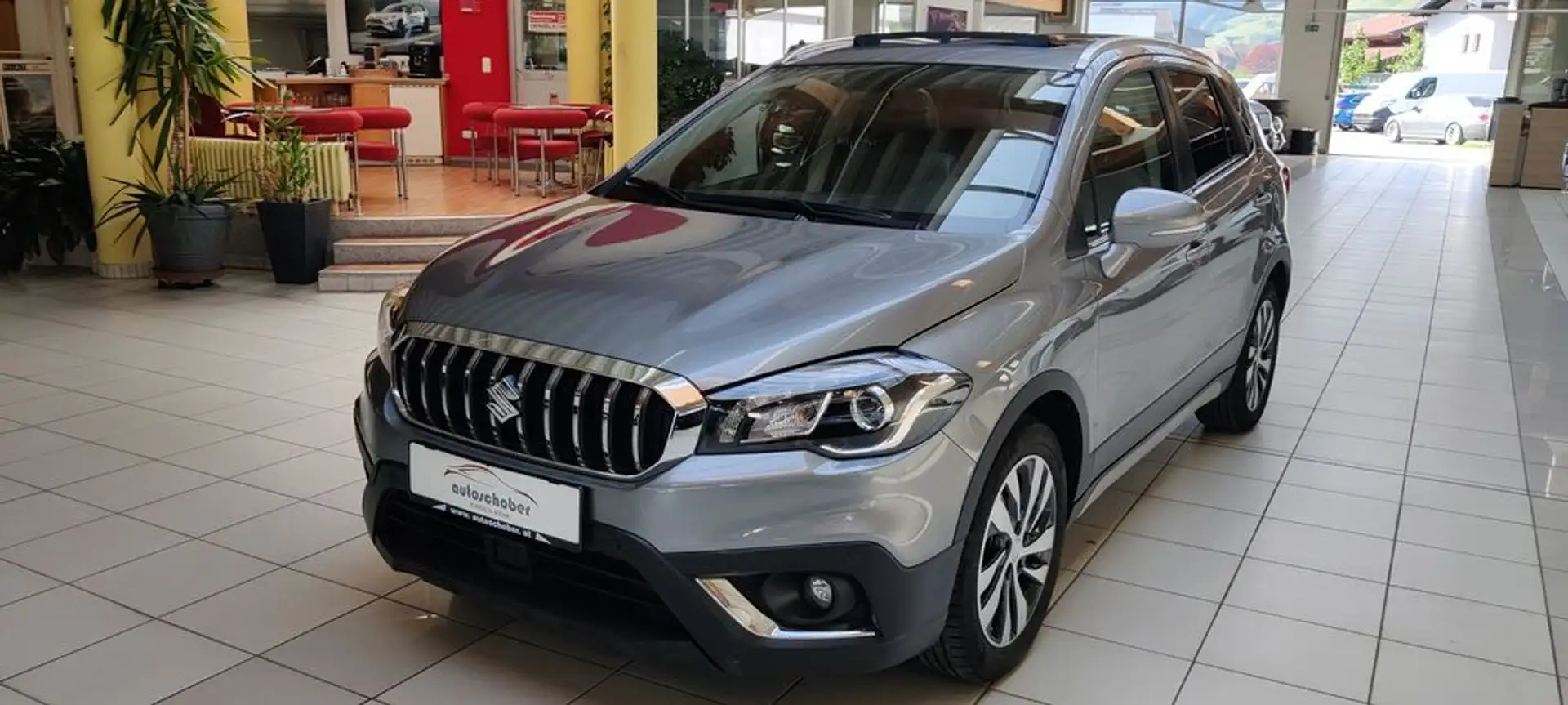 Suzuki S-Cross Flash Argent - 1
