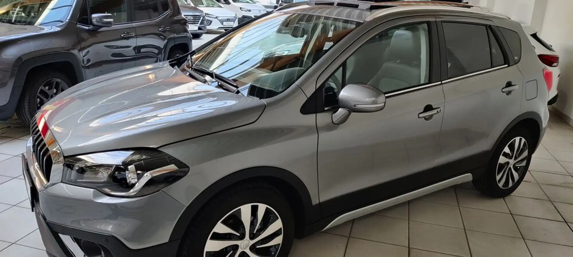Suzuki S-Cross Flash Argent - 2