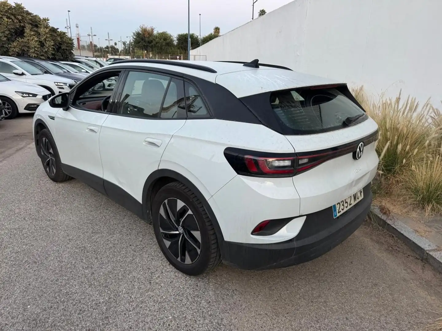 Volkswagen ID.4 Pro 128KW 77Kwh Blanco - 2
