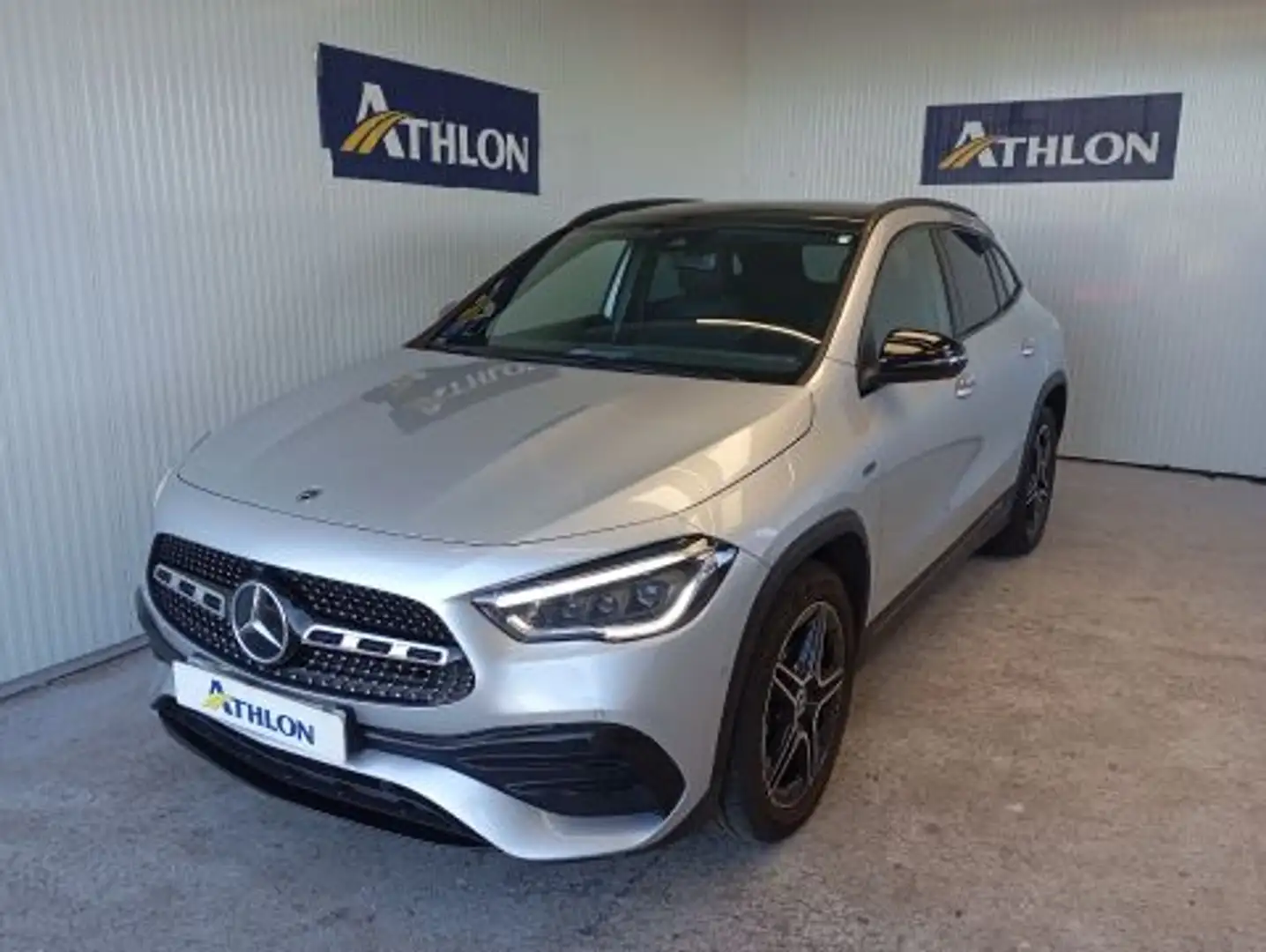 Mercedes-Benz GLA 250 250e Gris - 1