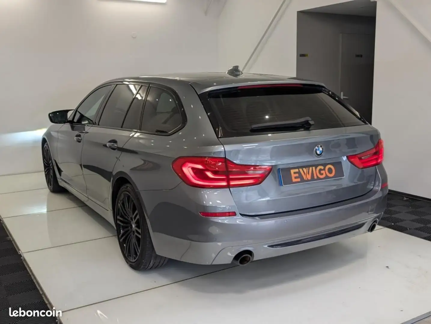 BMW 530 Touring 3.0 530 D 265 SPORT XDRIVE BVA Gris - 2