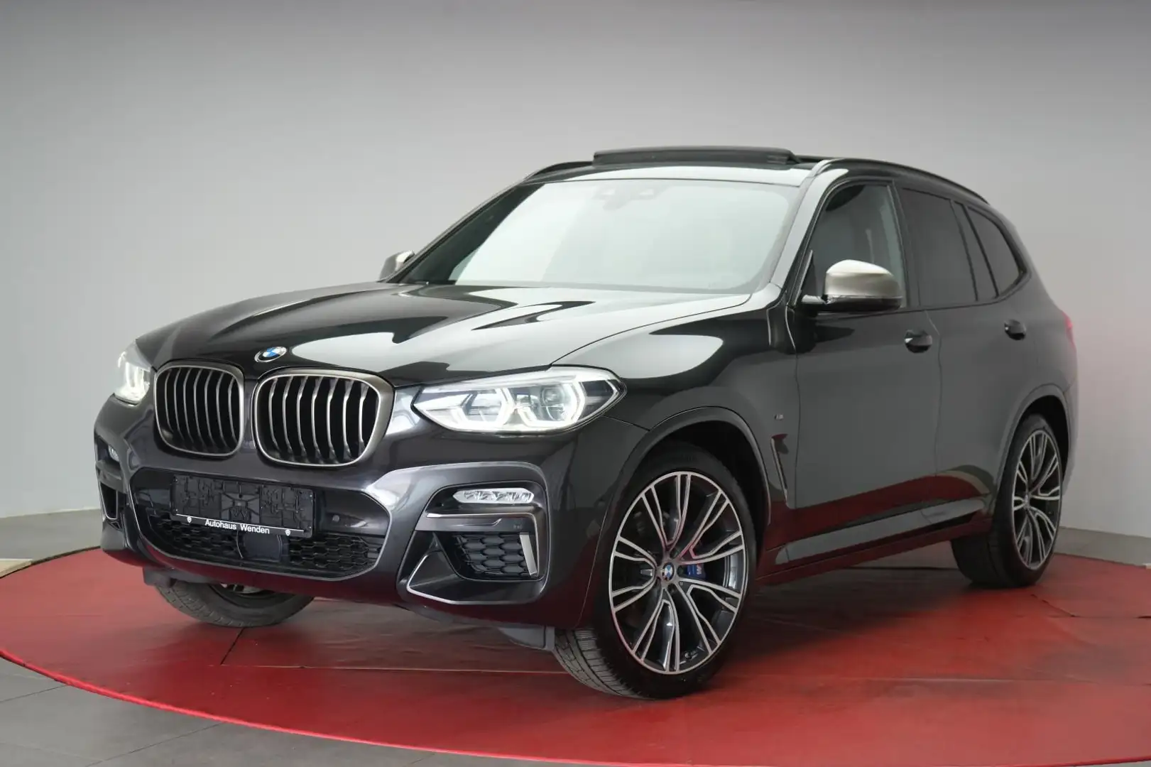BMW 114 i Navi/Leder/ACC/Kamera/Pano/HUD/H&K Grau - 2