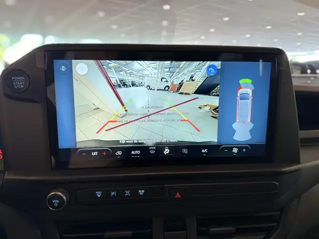 Ford Transit Custom view 14