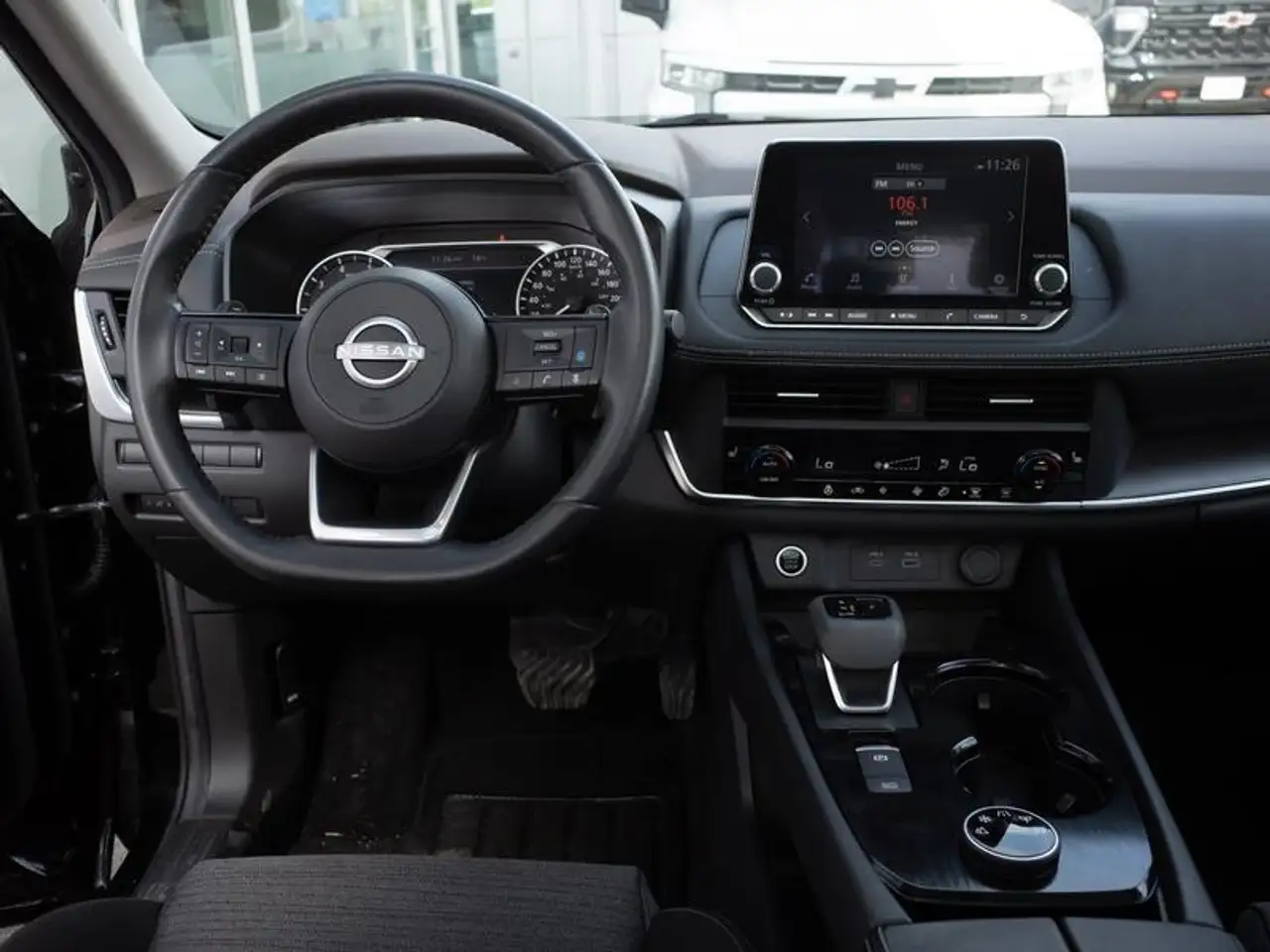 Nissan Rogue fotografie Nissan Rogue