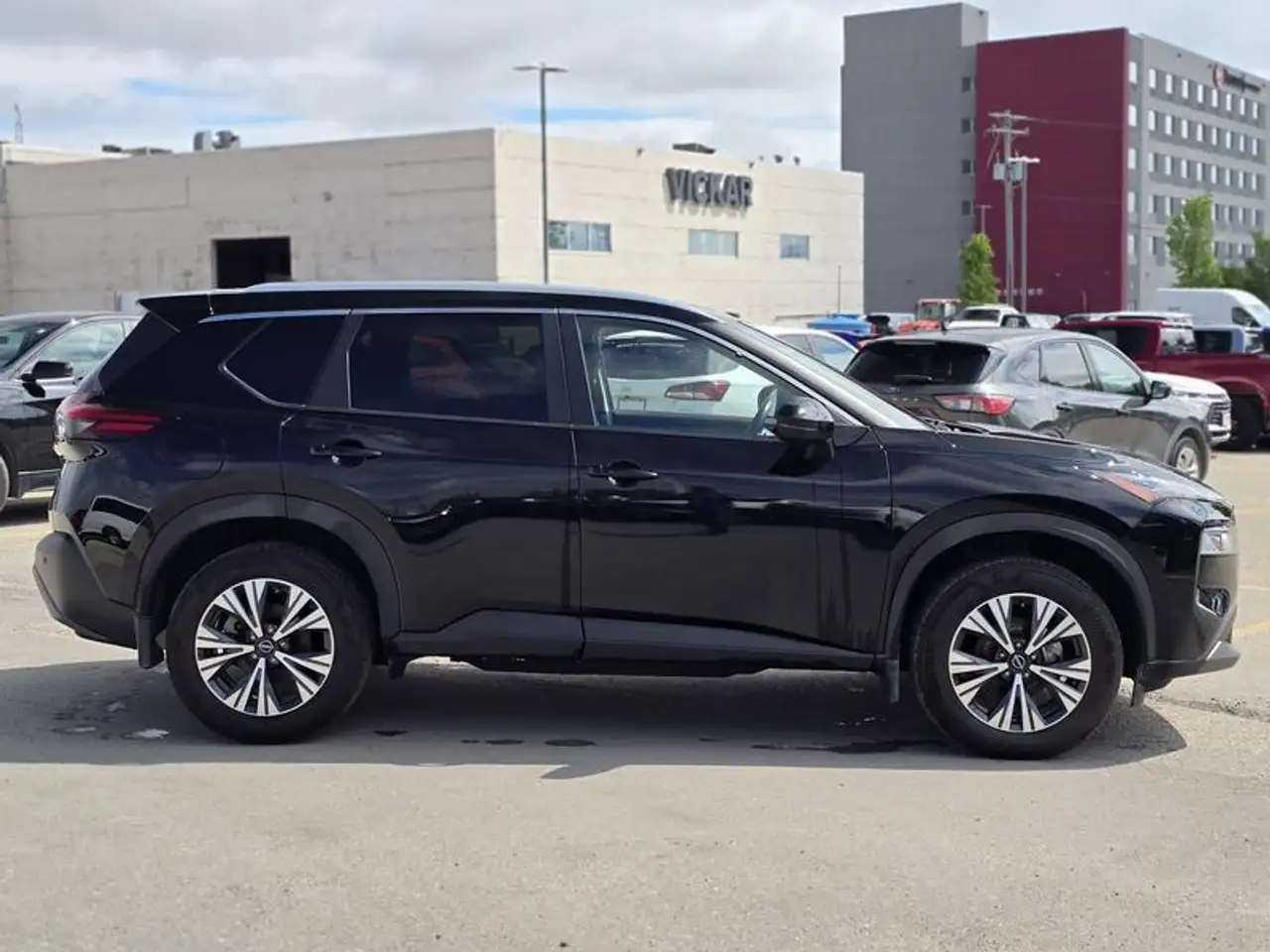 Nissan Rogue fotografie Nissan Rogue