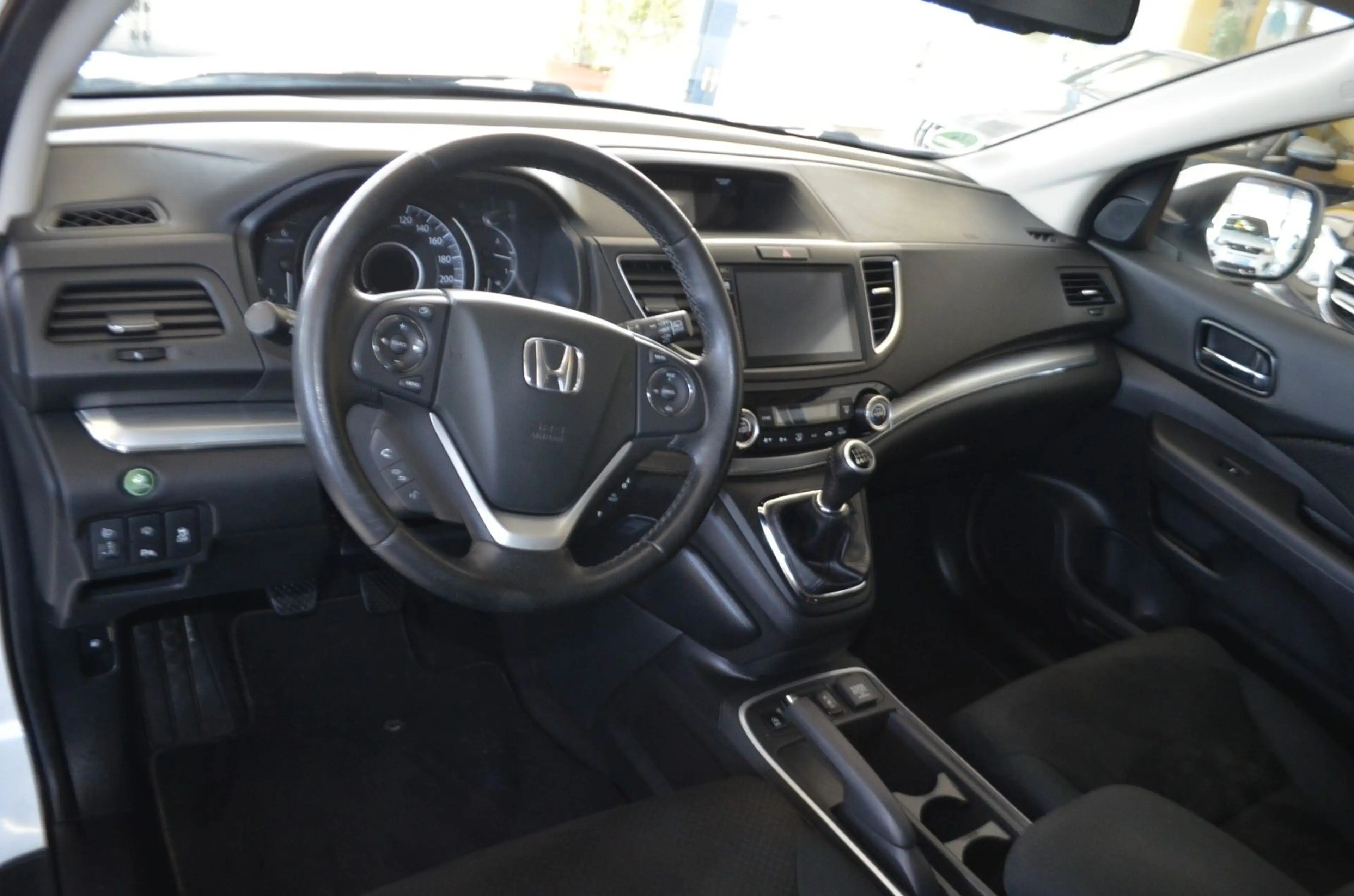 Honda CR-V Elegance 2WD NAVI / R-KAMERA / KLIMA / PDC — photo 11