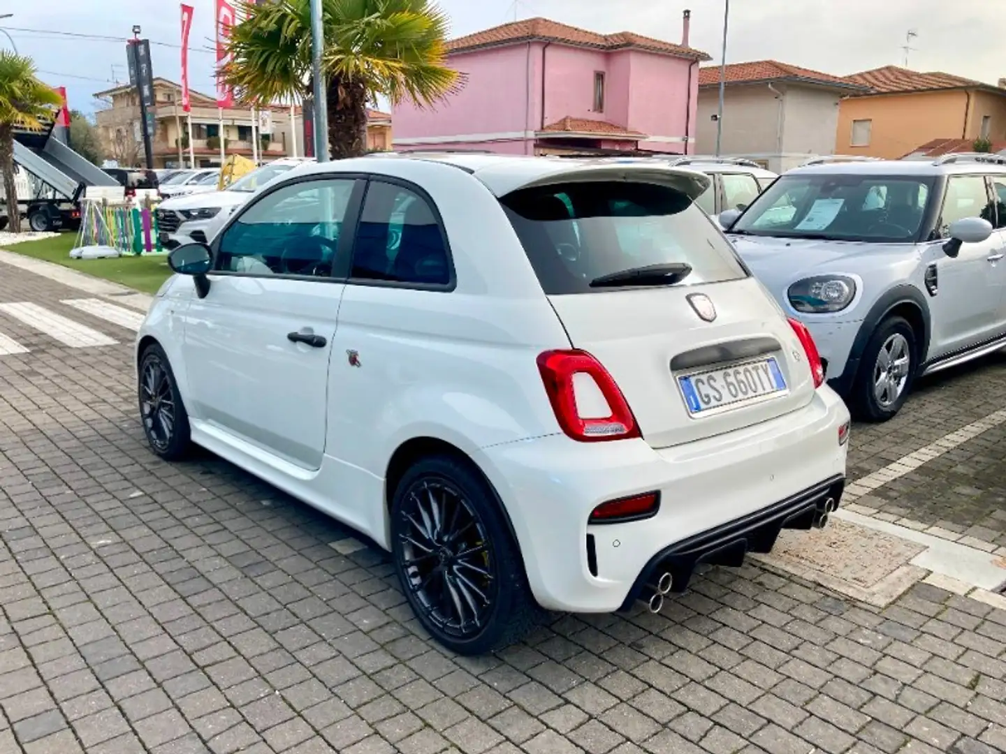 Abarth 695 695 1.4 Turbo T-Jet 180 CV Weiß - 2