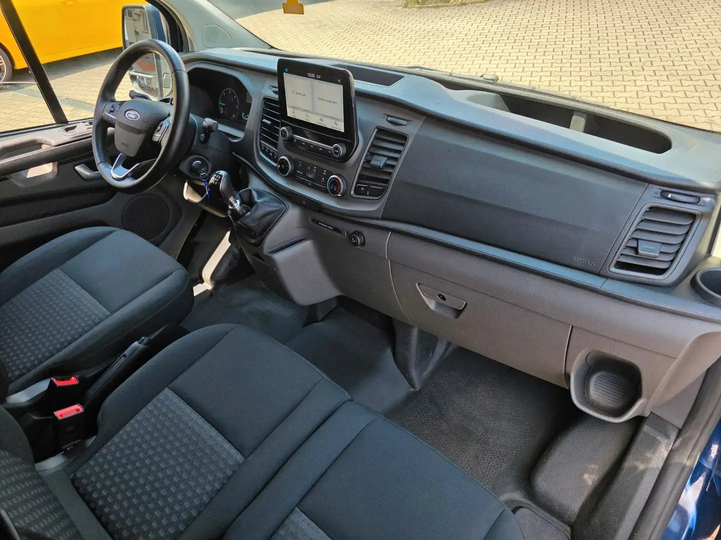 Ford Transit Custom Kombi 320 L2 Klima/ PDC/ 9-Sitzer Blauw - 2