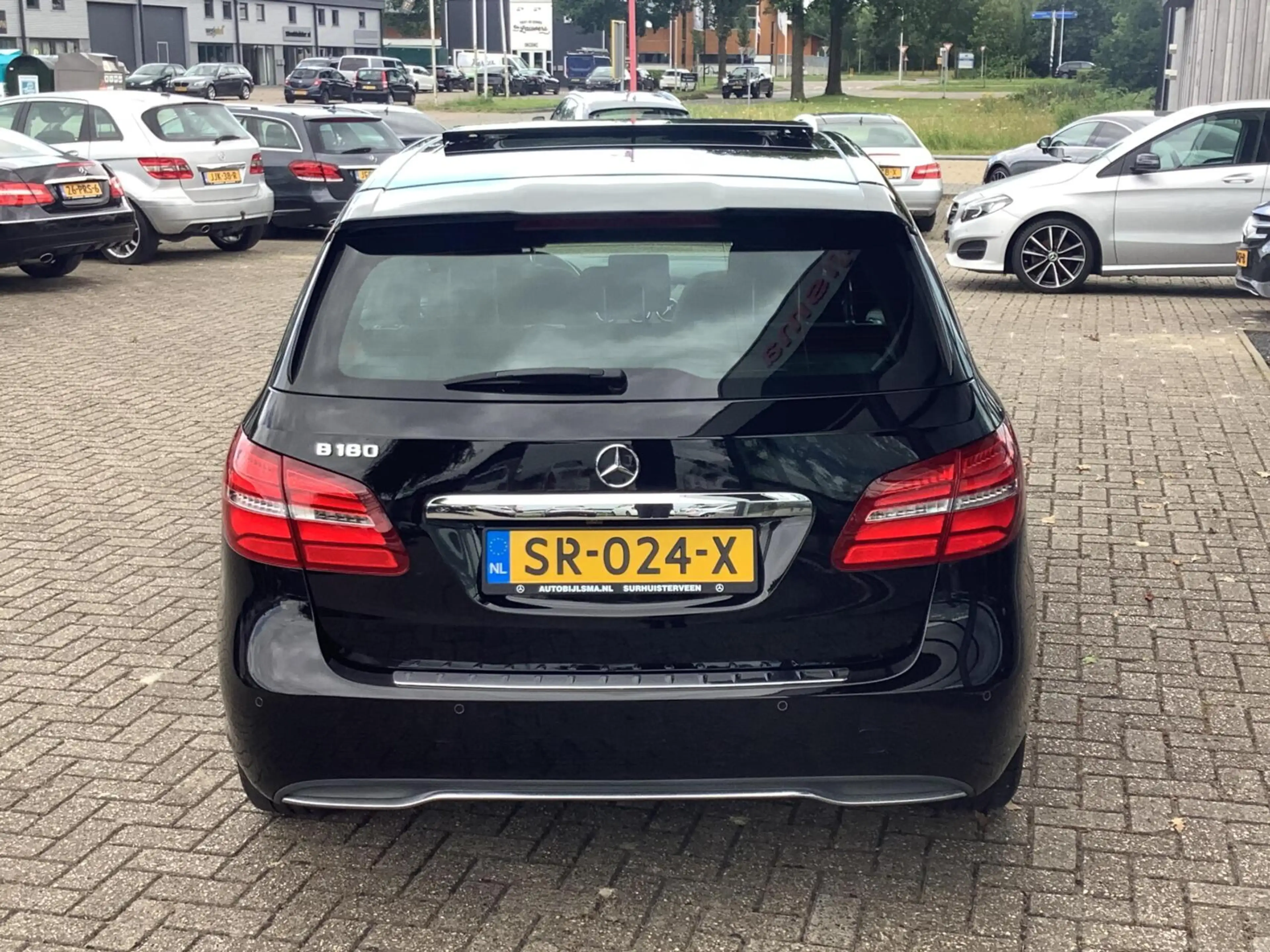 Mercedes-Benz B 180 Blue Efficiency Ambition — photo 12