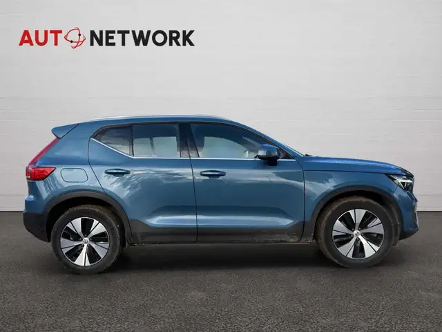 Volvo XC40 view 6