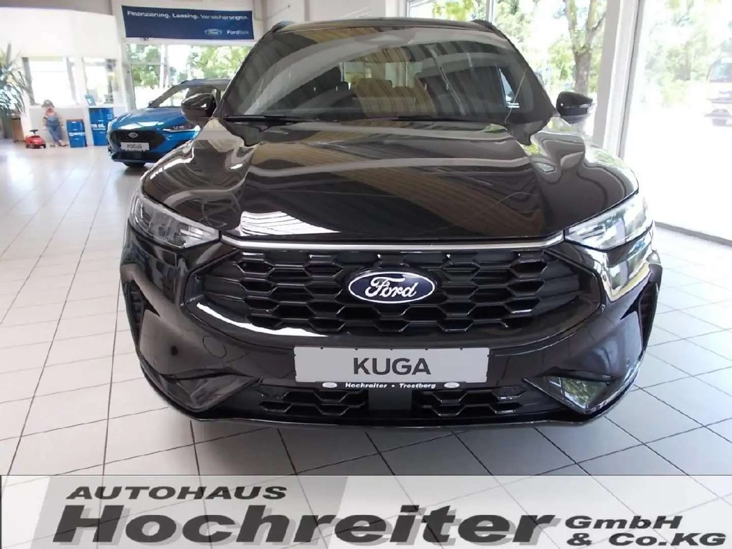 Ford Kuga ST-Line Schwarz - 2
