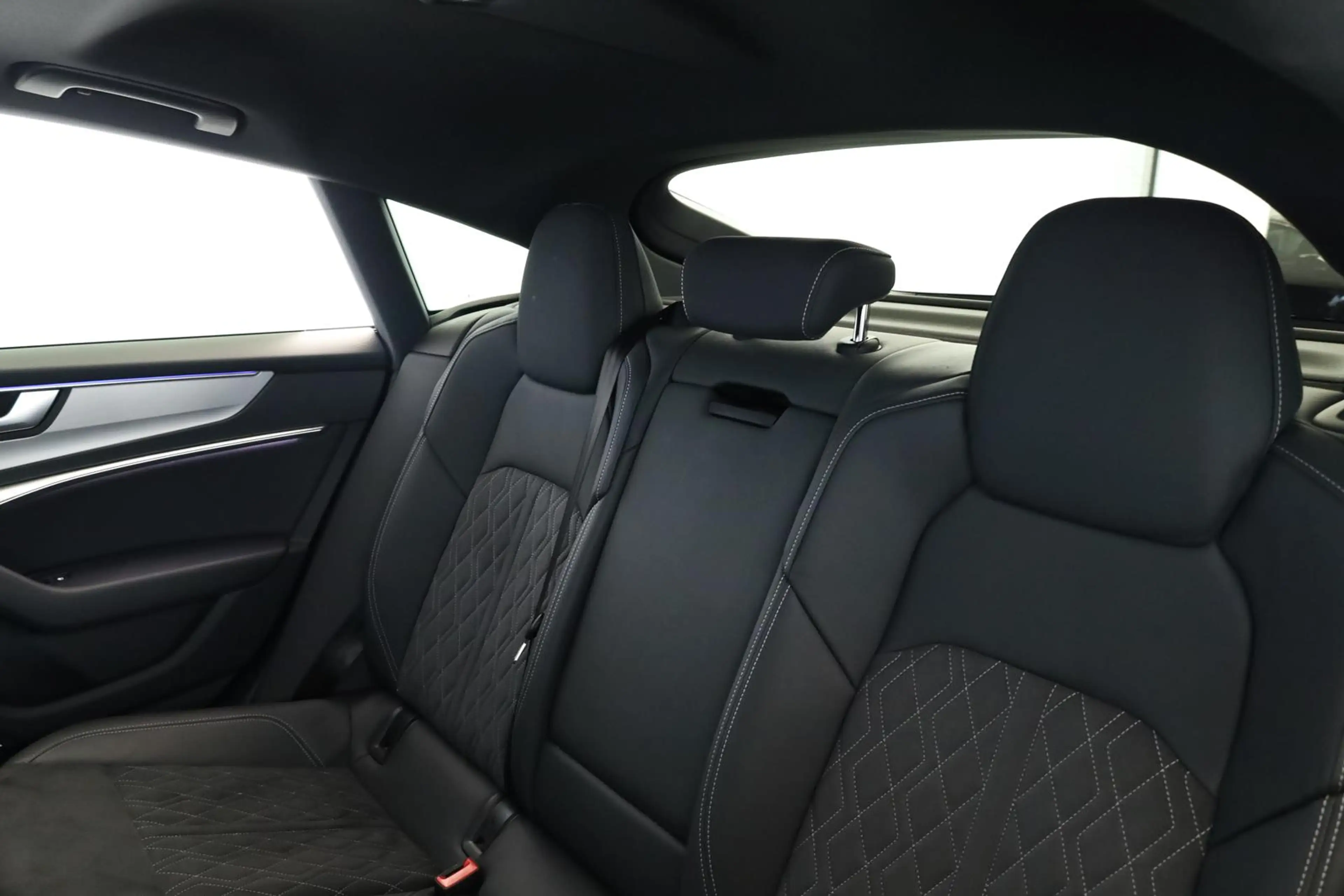 Audi S7 Sportback TDI HD Pano BangO ACC KeyGo Kam 21" — photo 10