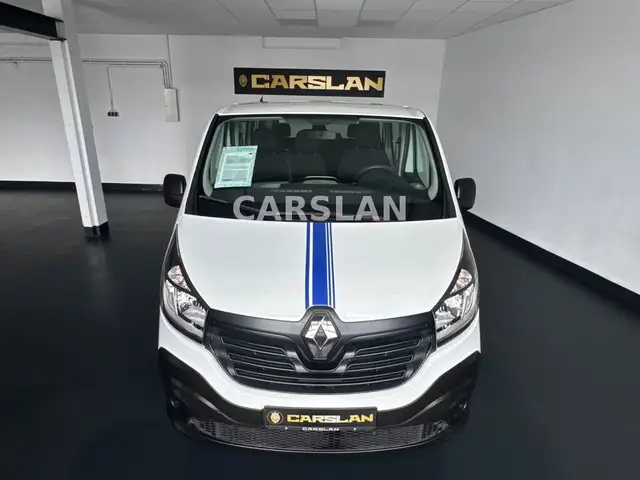 Renault Trafic view 6