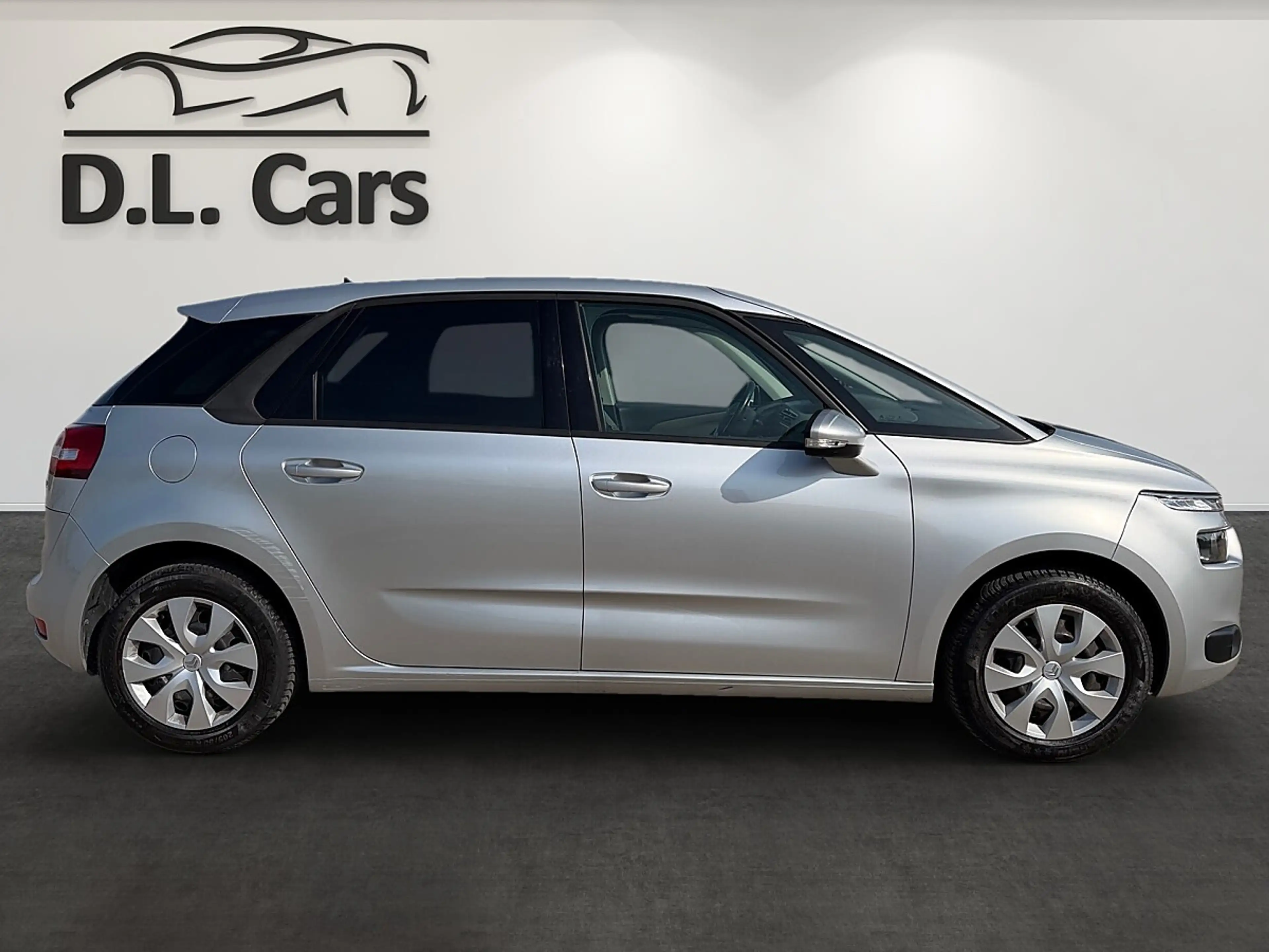 Citroen C4 Picasso VTi 120 Attraction — photo 7
