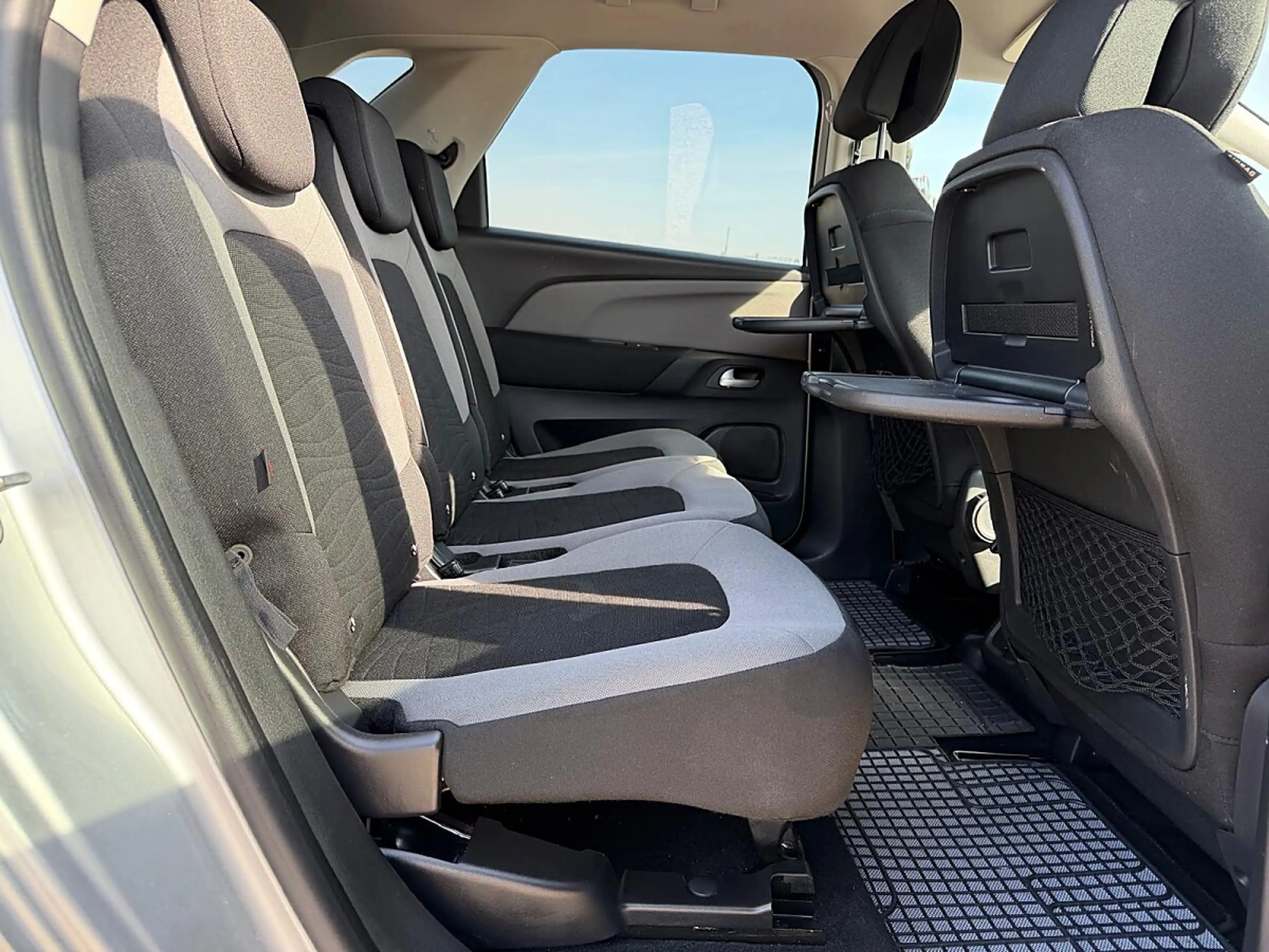 Citroen C4 Picasso VTi 120 Attraction — photo 12