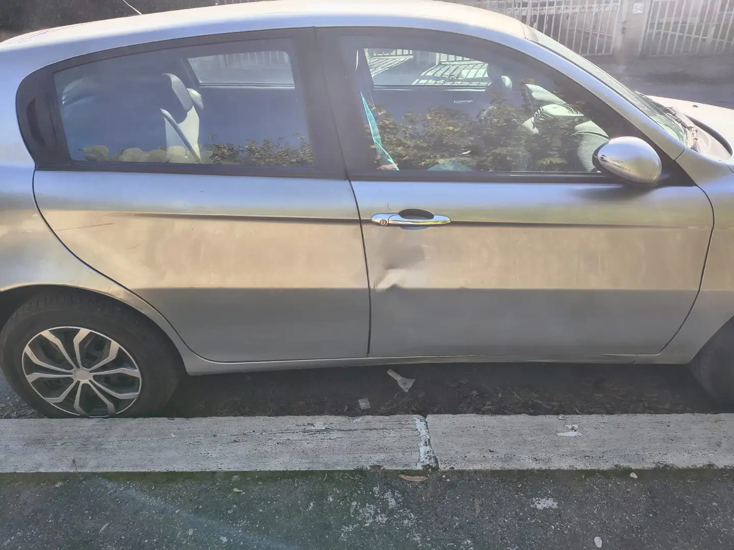 Alfa Romeo 147 Argento - 2