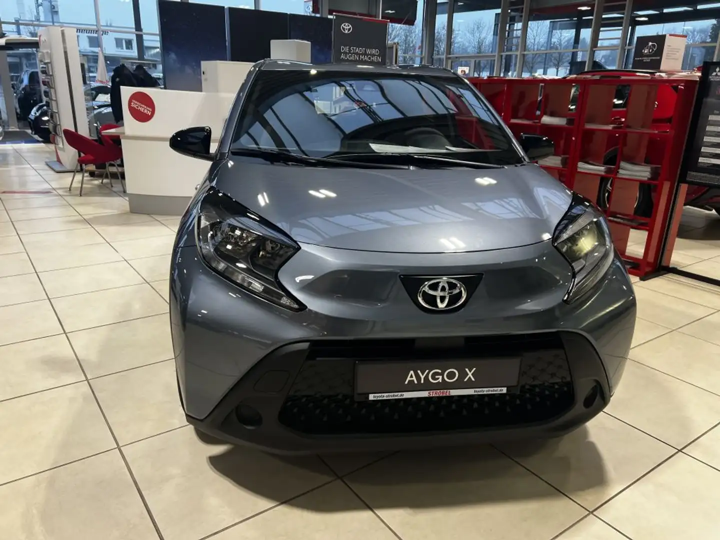 Toyota Aygo X Business Edition (AB7) Grigio - 2