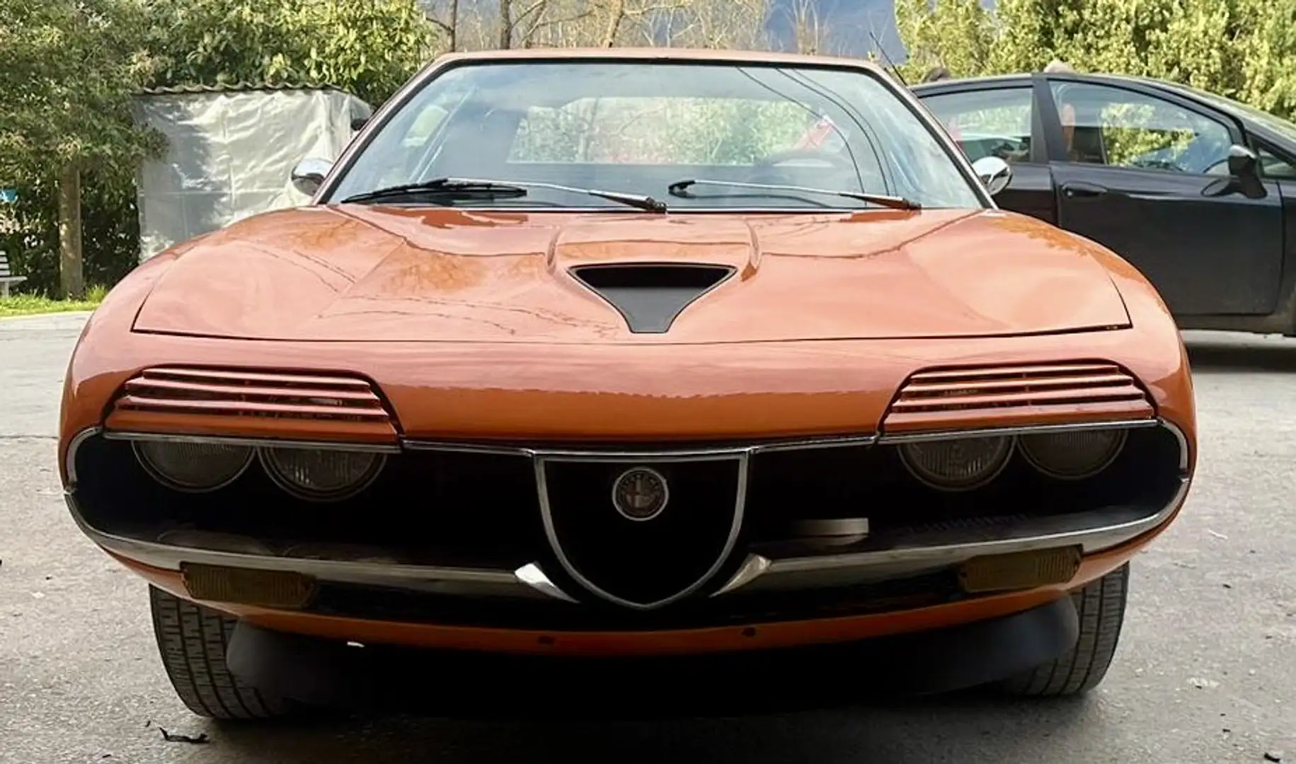 Alfa Romeo Montreal alfa - 2