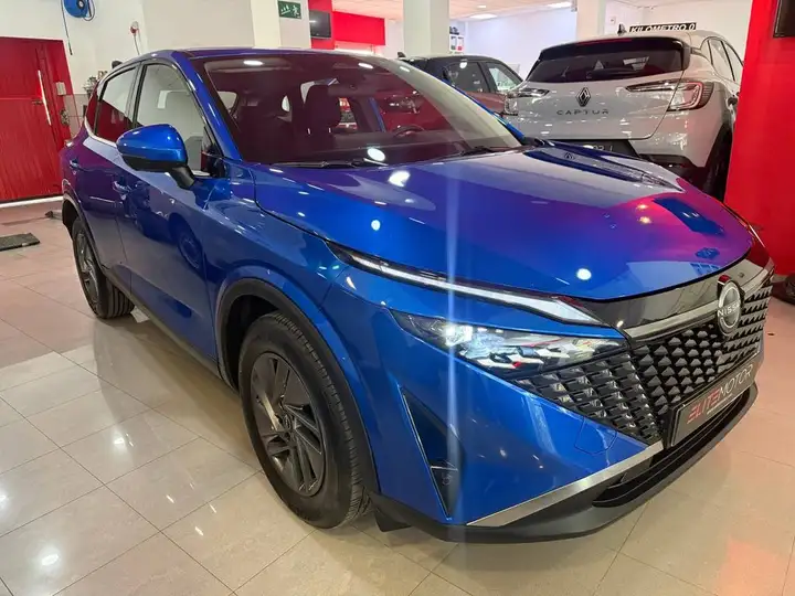 Nissan Qashqai DIG-T mHEV 4x2 Acenta (2021) 2025, foto 3