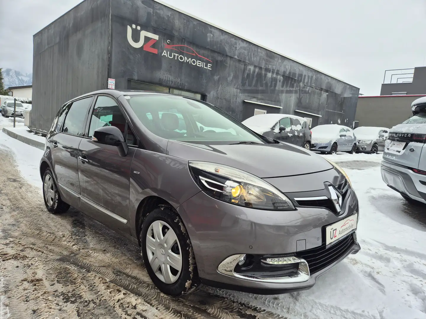 Renault Scenic BOSE Edition Grau - 2