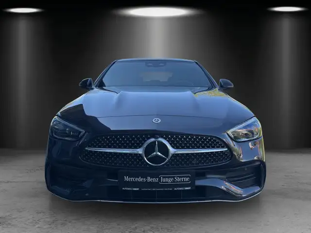 Mercedes-Benz 300 view 6