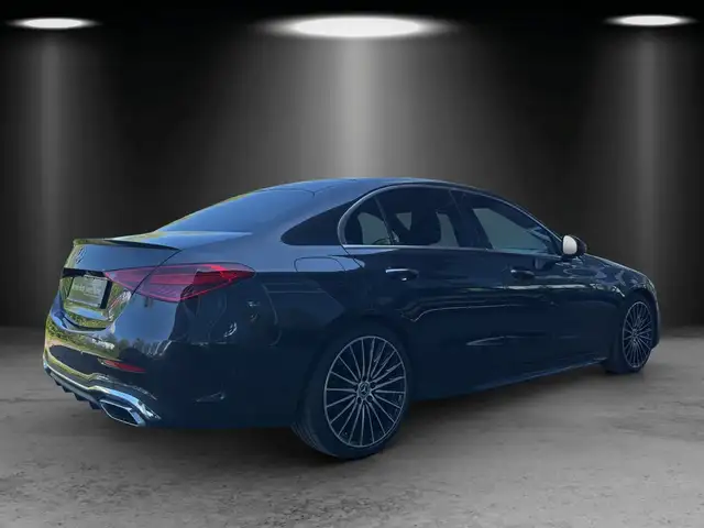 Mercedes-Benz 300 view 5