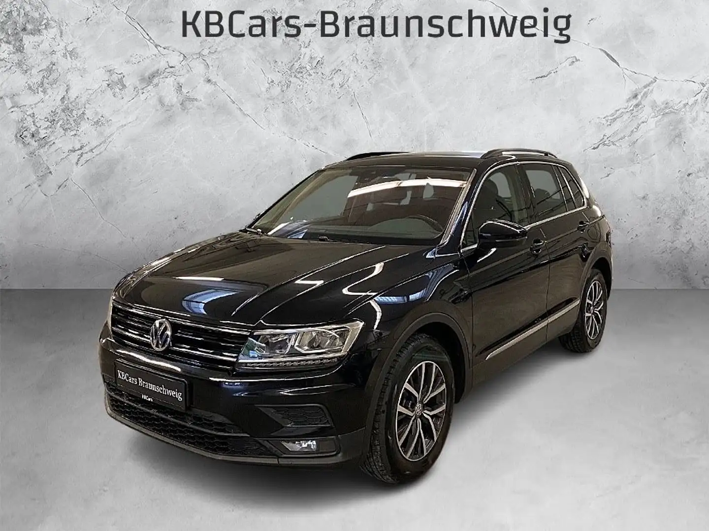 Volkswagen Tiguan Comfortline 2.0 TDI DSG*NAVI*CARPLY*LED* Noir - 1