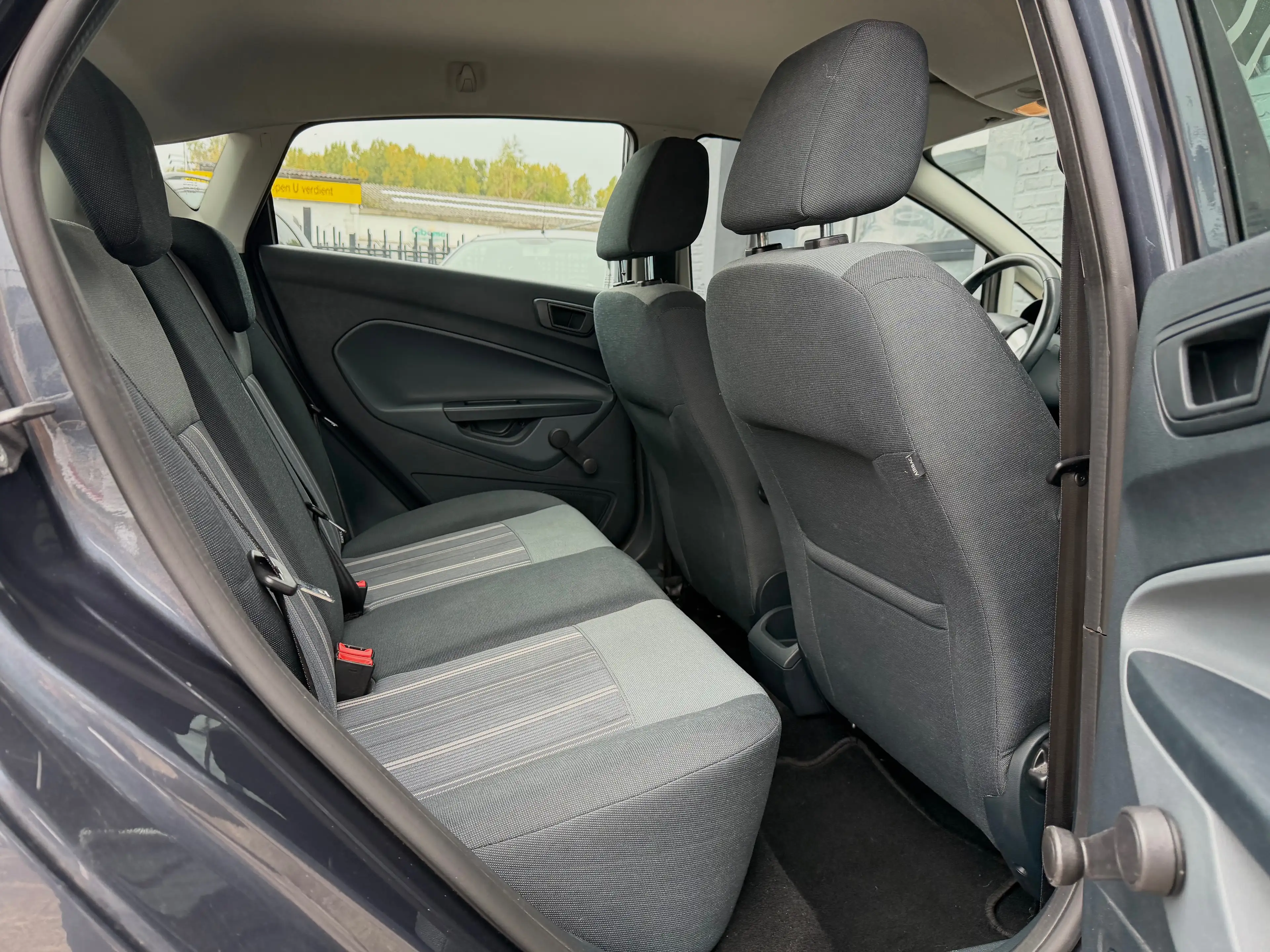 Ford Fiesta 1.25i * Nieuwe Distributie * Airco * 83dKM * Garantie — photo 13