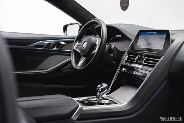 BMW M850 i xDrive CARBONPAKET SOFTCLOSE LASERLICHT HEADUP Ansicht 37