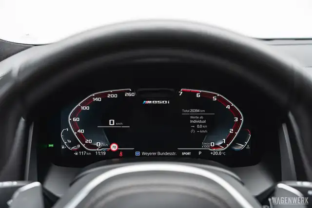 BMW M850 i xDrive CARBONPAKET SOFTCLOSE LASERLICHT HEADUP Ansicht 19