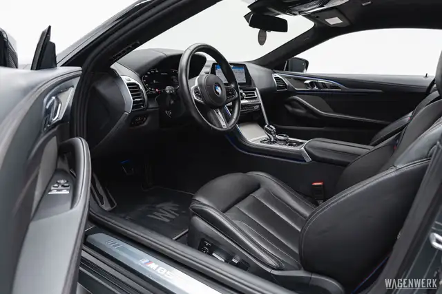 BMW M850 i xDrive CARBONPAKET SOFTCLOSE LASERLICHT HEADUP Ansicht 36