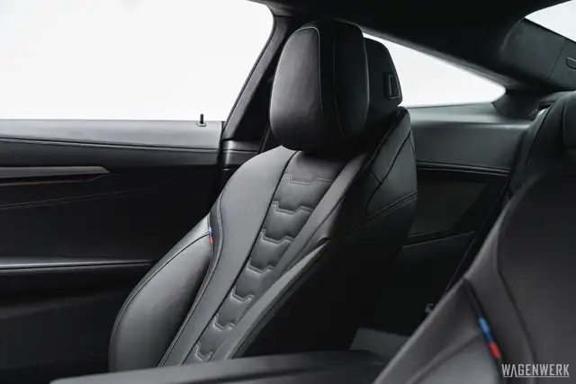 BMW M850 i xDrive CARBONPAKET SOFTCLOSE LASERLICHT HEADUP Ansicht 38