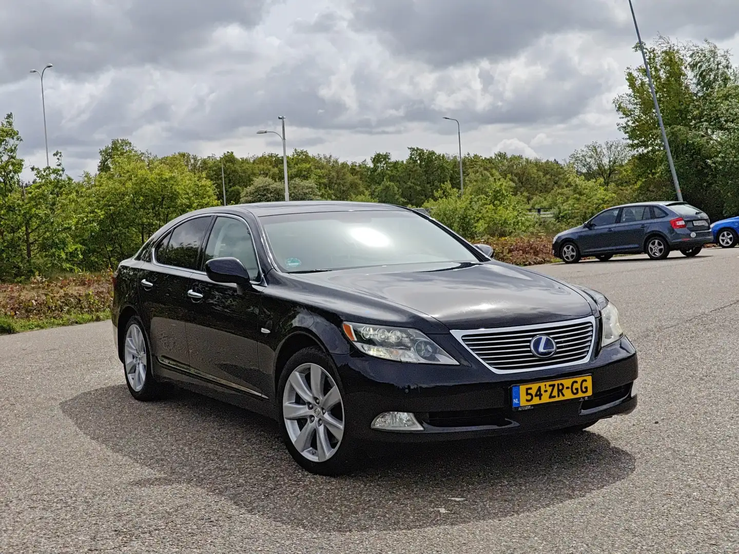 Lexus LS 600 600h Executive Schwarz - 2