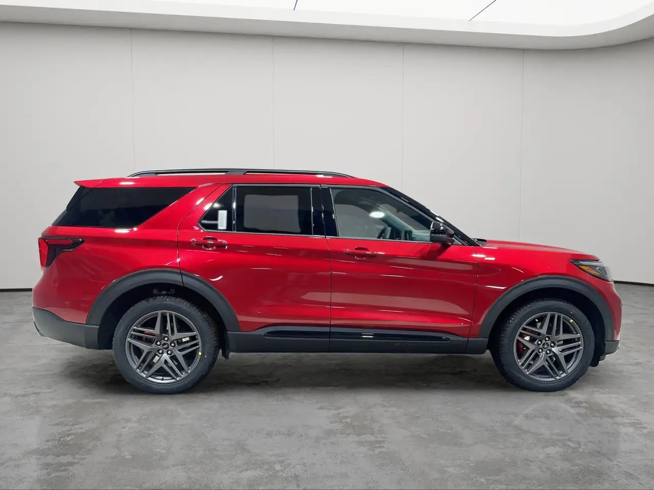 Ford Explorer снимка Ford Explorer