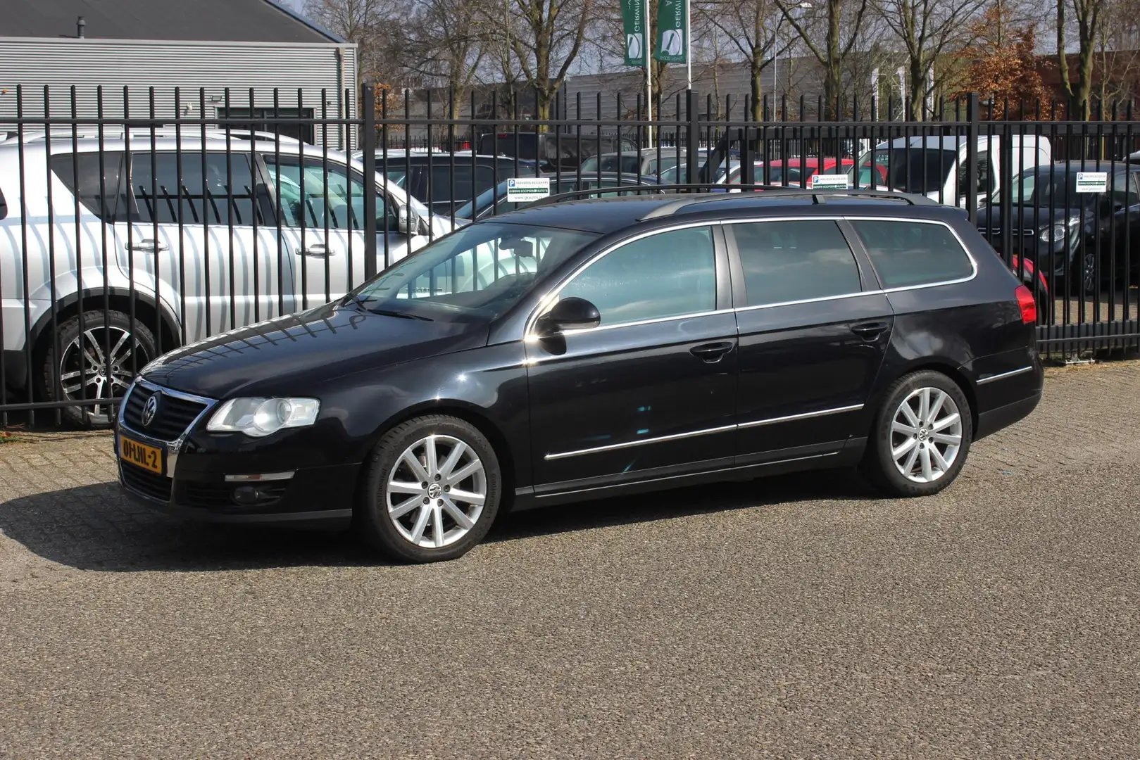 Volkswagen Passat Variant 1.4 TSI Automaat Comfortline BlueMotion Zwart - 1
