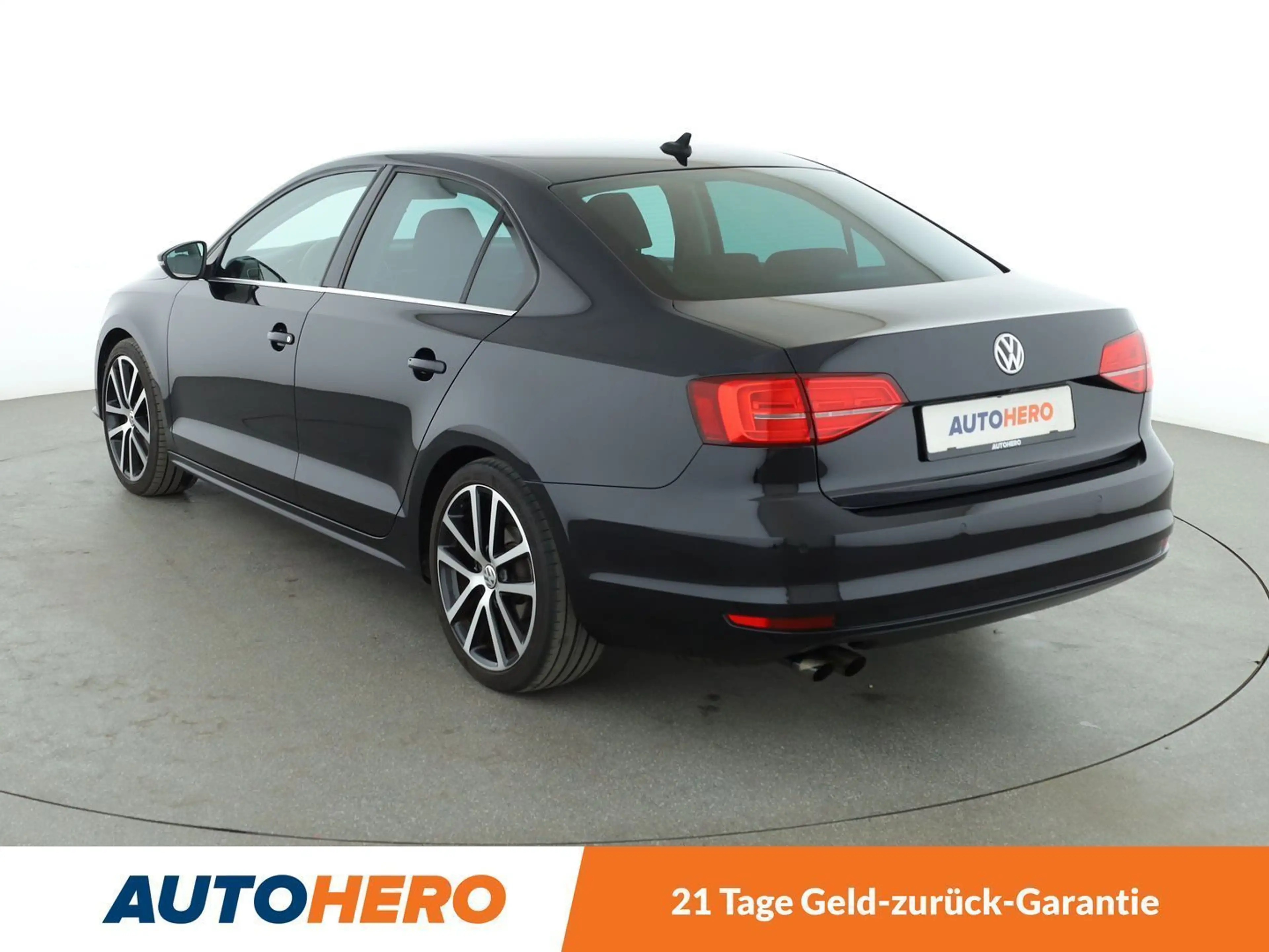 Volkswagen Jetta 1.4 TSI BlueMotion*NAVI*XENON*PDC*KLIMA* — photo 4