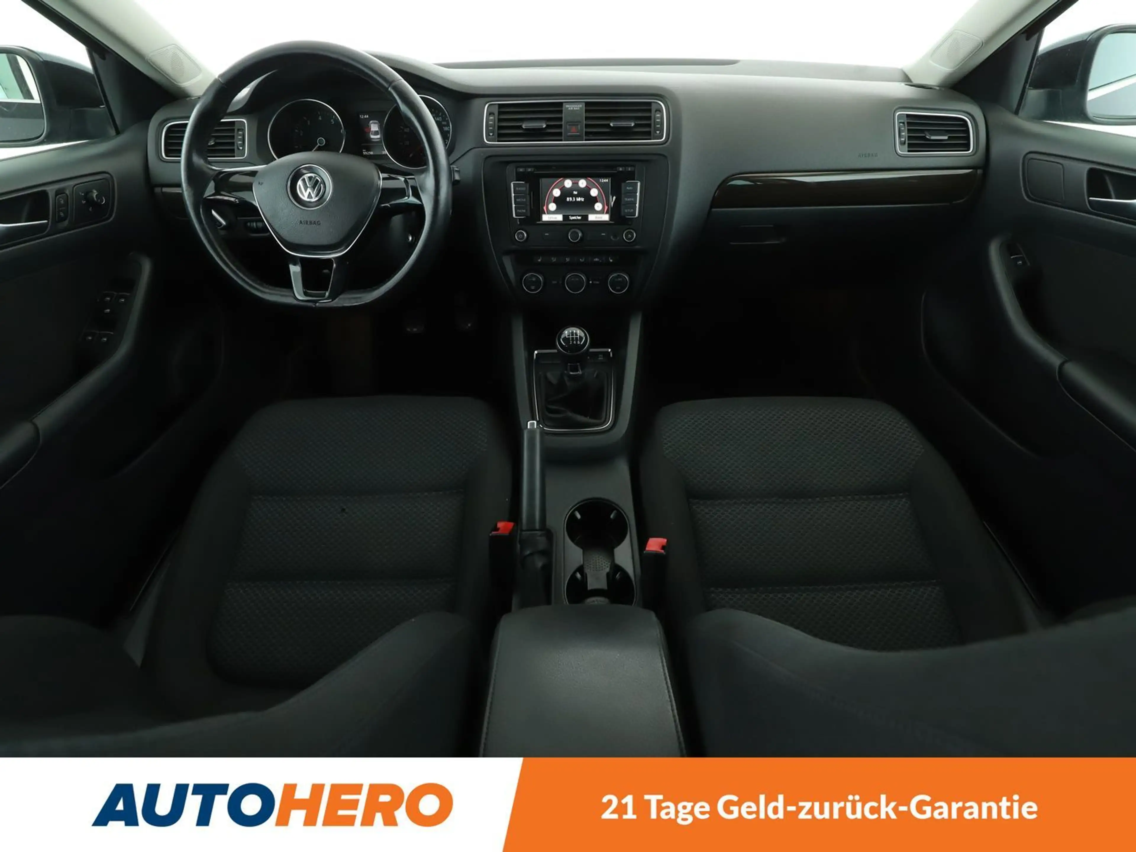 Volkswagen Jetta 1.4 TSI BlueMotion*NAVI*XENON*PDC*KLIMA* — photo 12